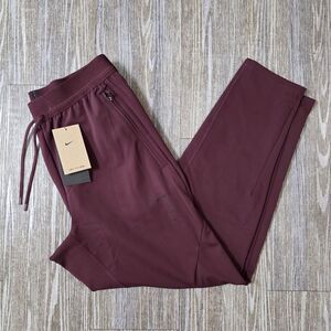Nike APS Dri-FIT ADV Stealth Versatile Pants Maroon Red Men's Size M FN3020-652